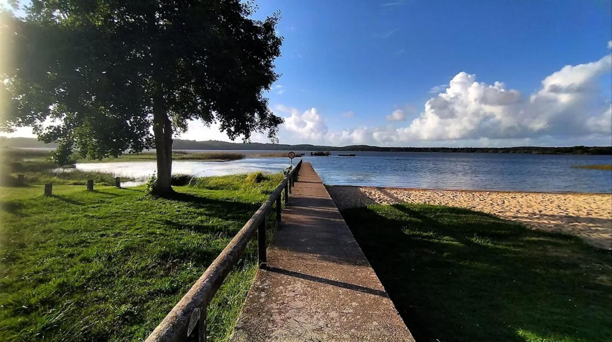 Vk Lake Aureilhan  외부 사진