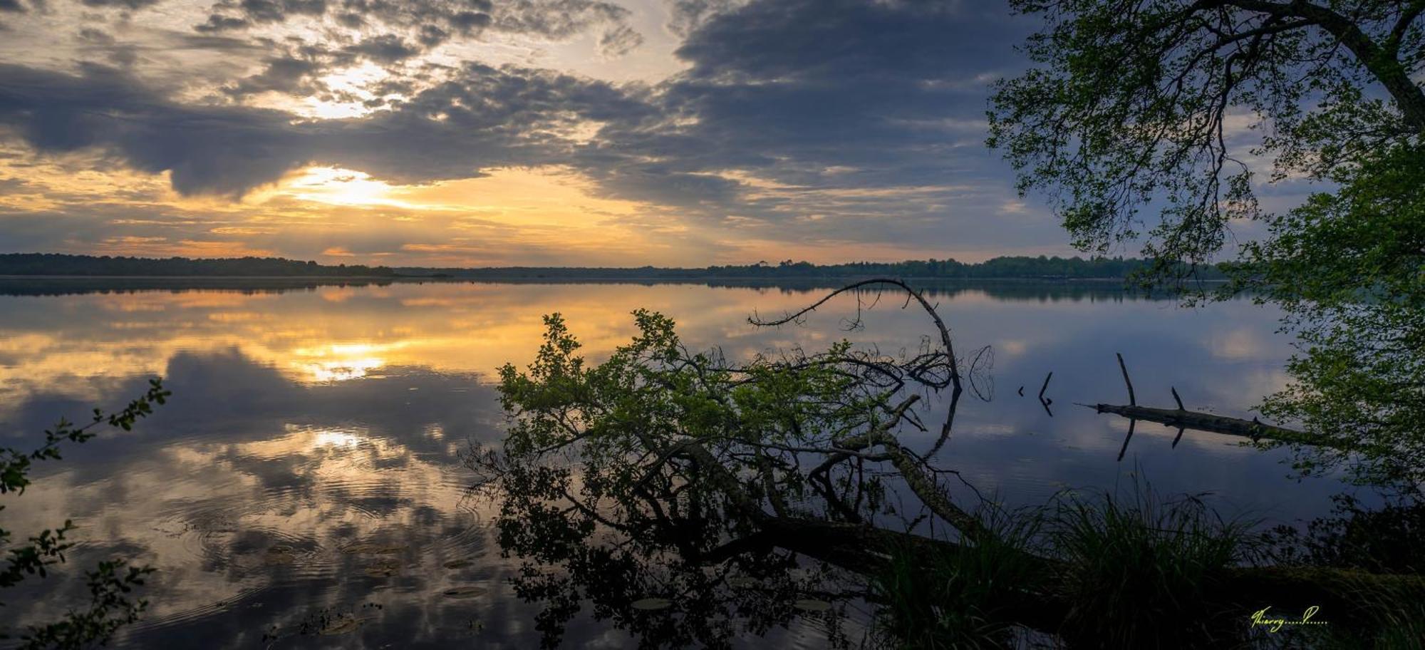 Vk Lake Aureilhan  외부 사진